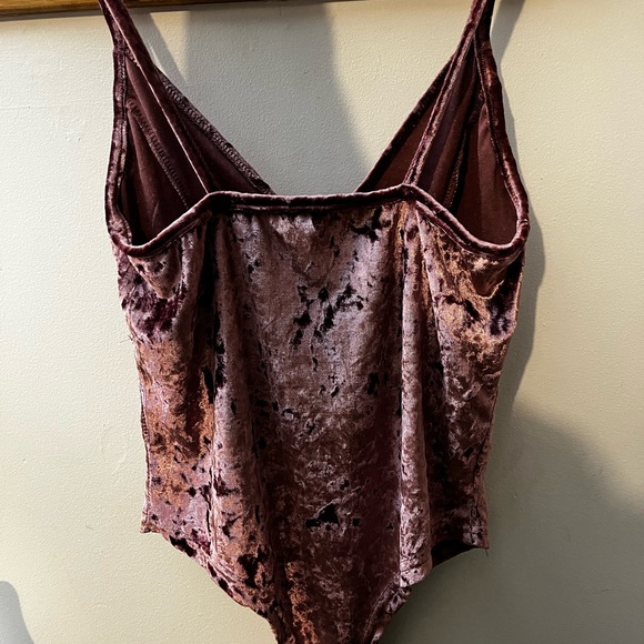 Velvet Pink Bodysuit Lingerie - Picture 2 of 4